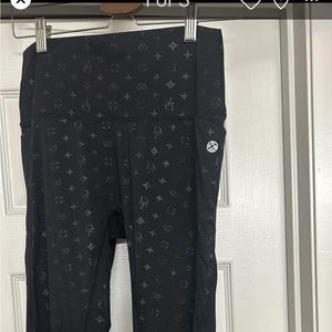 Used Dixxon Leggings